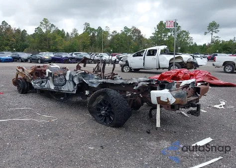 2020 Ford F-250 Platinum z USA, uszkodzony, nr VIN 1FT7W2BNXLEE49419